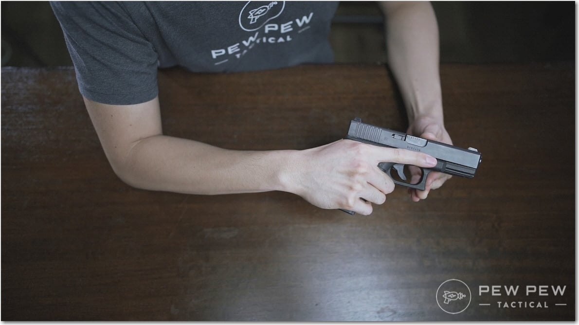 Guide How To Grip A Pistol Pictures Video Pew Pew Tactical