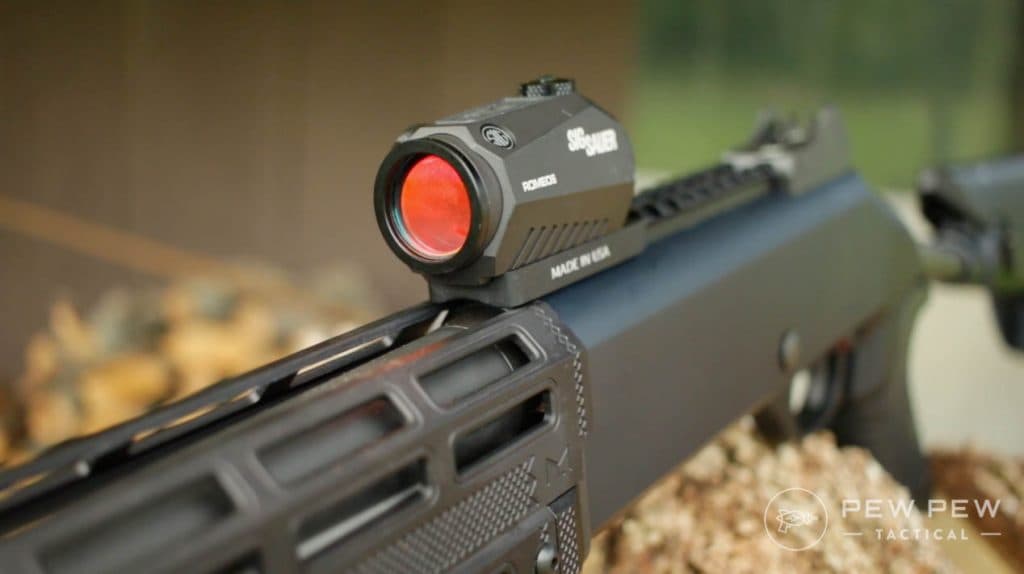 Benelli M4 Sig Sauer Romeo 5