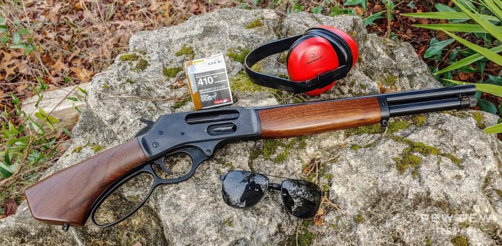 Post Thumbnail Image for post: [Review] Henry Axe .410: Lever "Not a Shotgun"