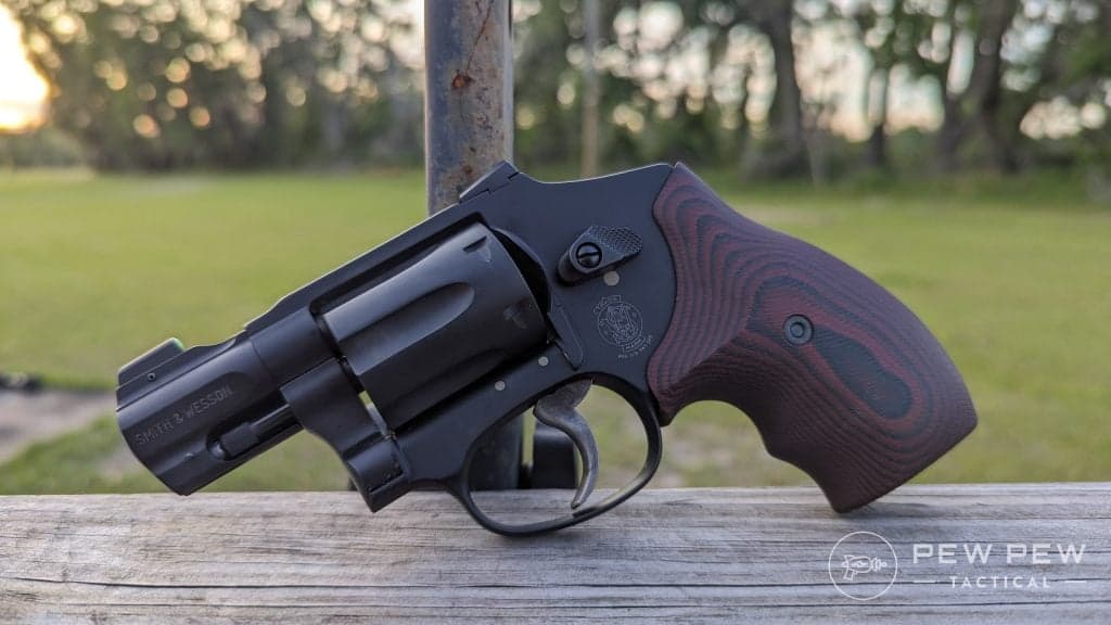 Post Thumbnail Image for post: Smith &amp; Wesson 432 UC Review [Hands-On Tested]
