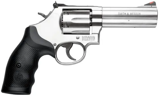 Smith & Wesson Model 686 Plus, 4″