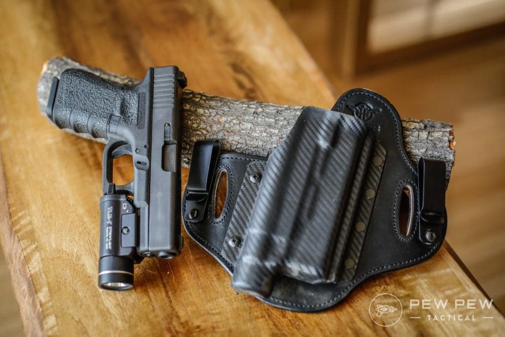 Post Thumbnail Image for post: Best Glock 19 Holsters : Concealed & OWB