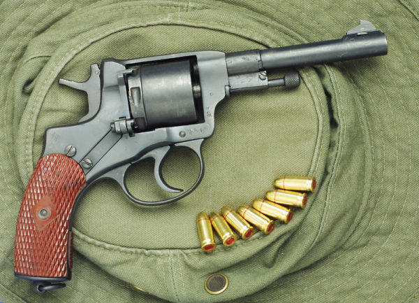 1895 revolver