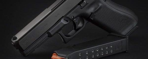 Gen5 G17 Glock with Magazine