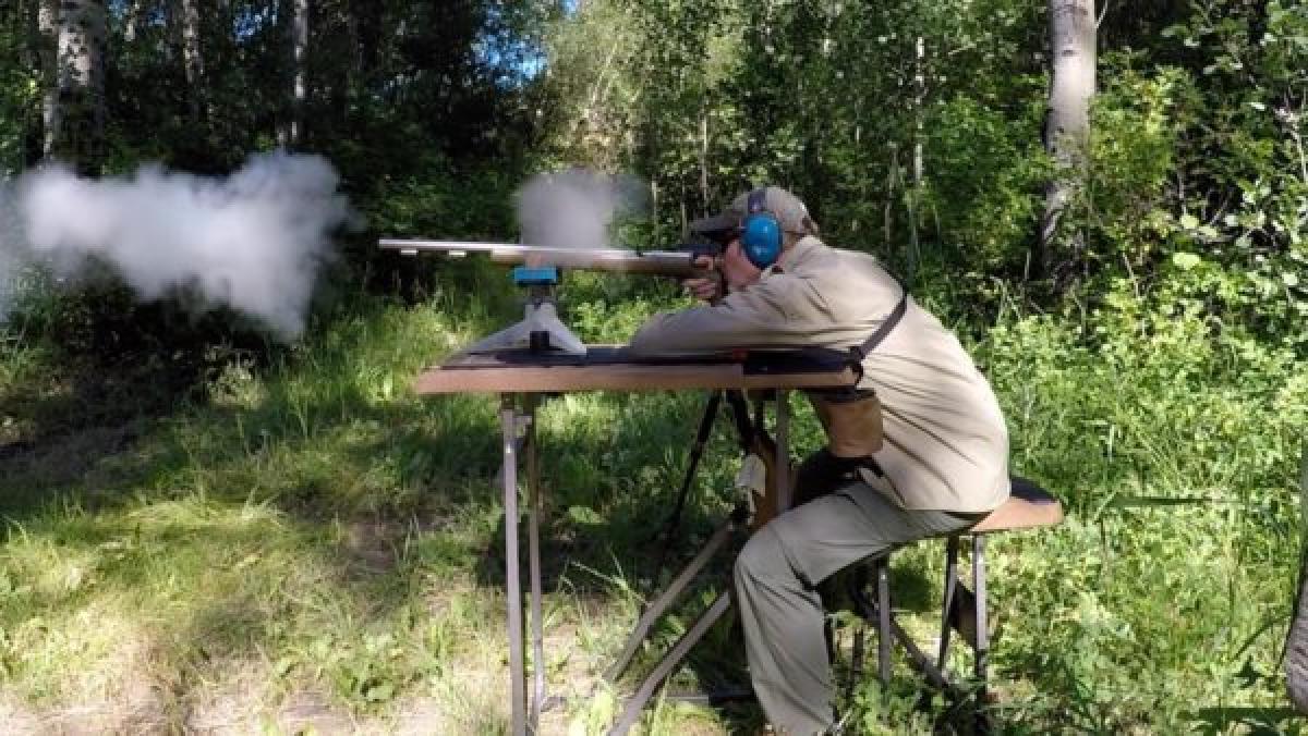 Black Powder and Muzzleloader Shooting Basics - Guns and Ammo