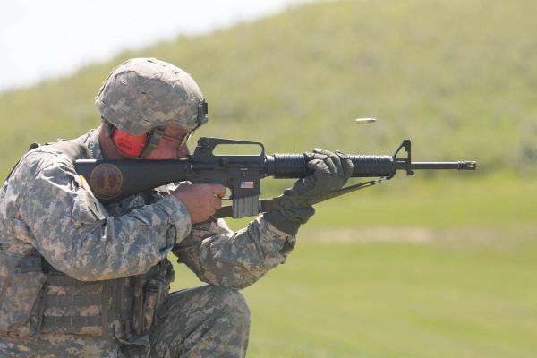 Marine Using an M16A2