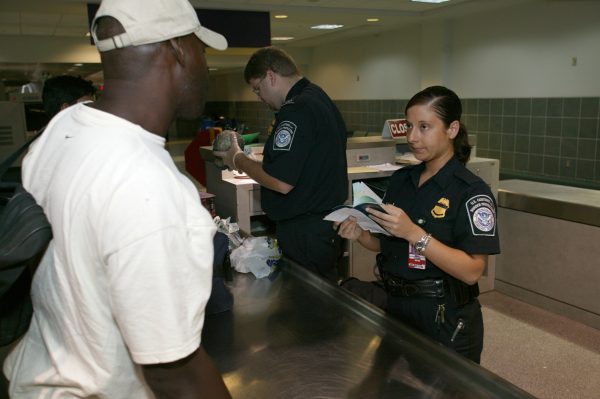 US Airport Border Control