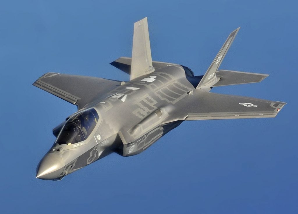 f35