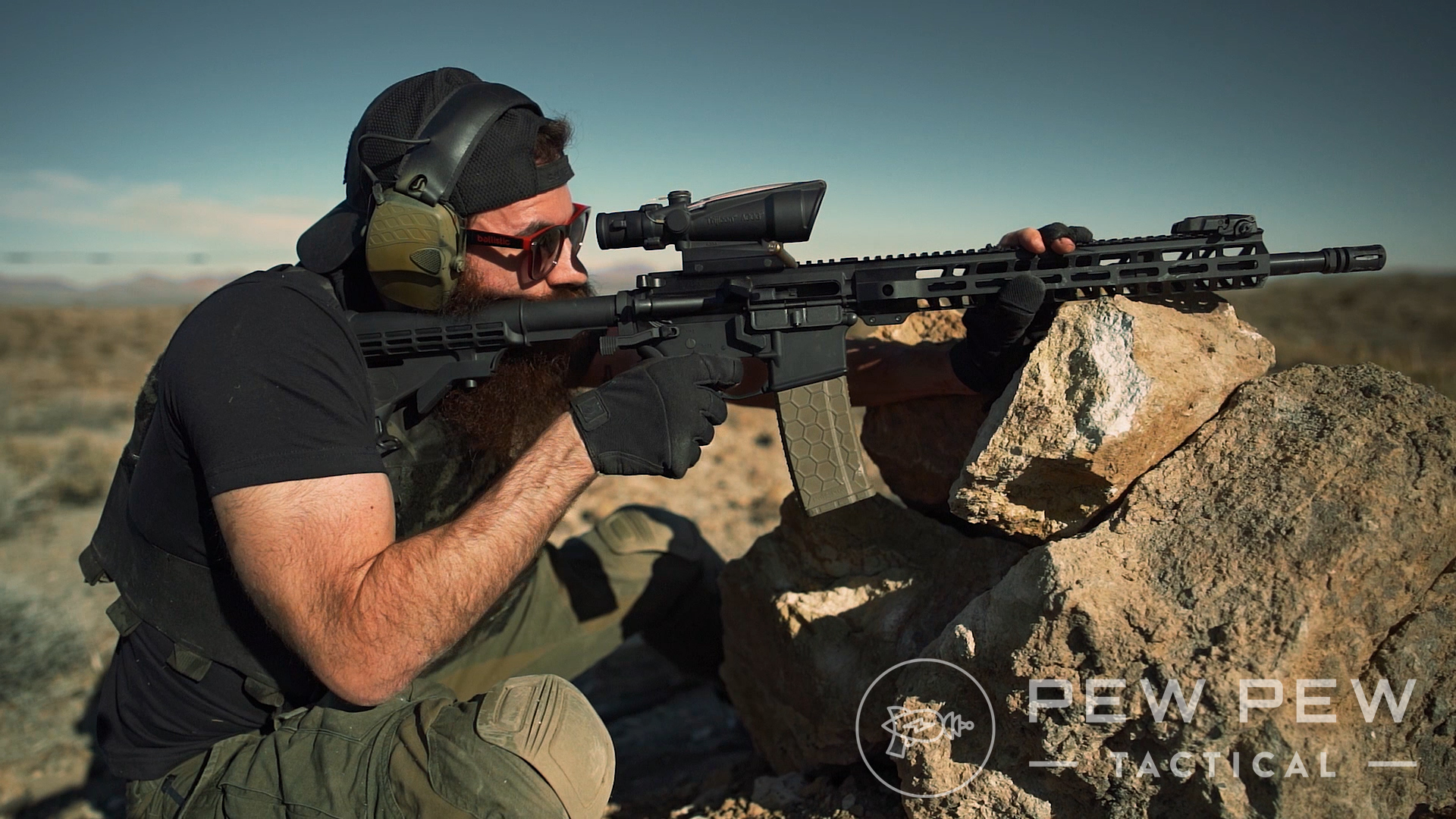 4 Best ACOG Scopes [Hands-On] - Pew Pew Tactical