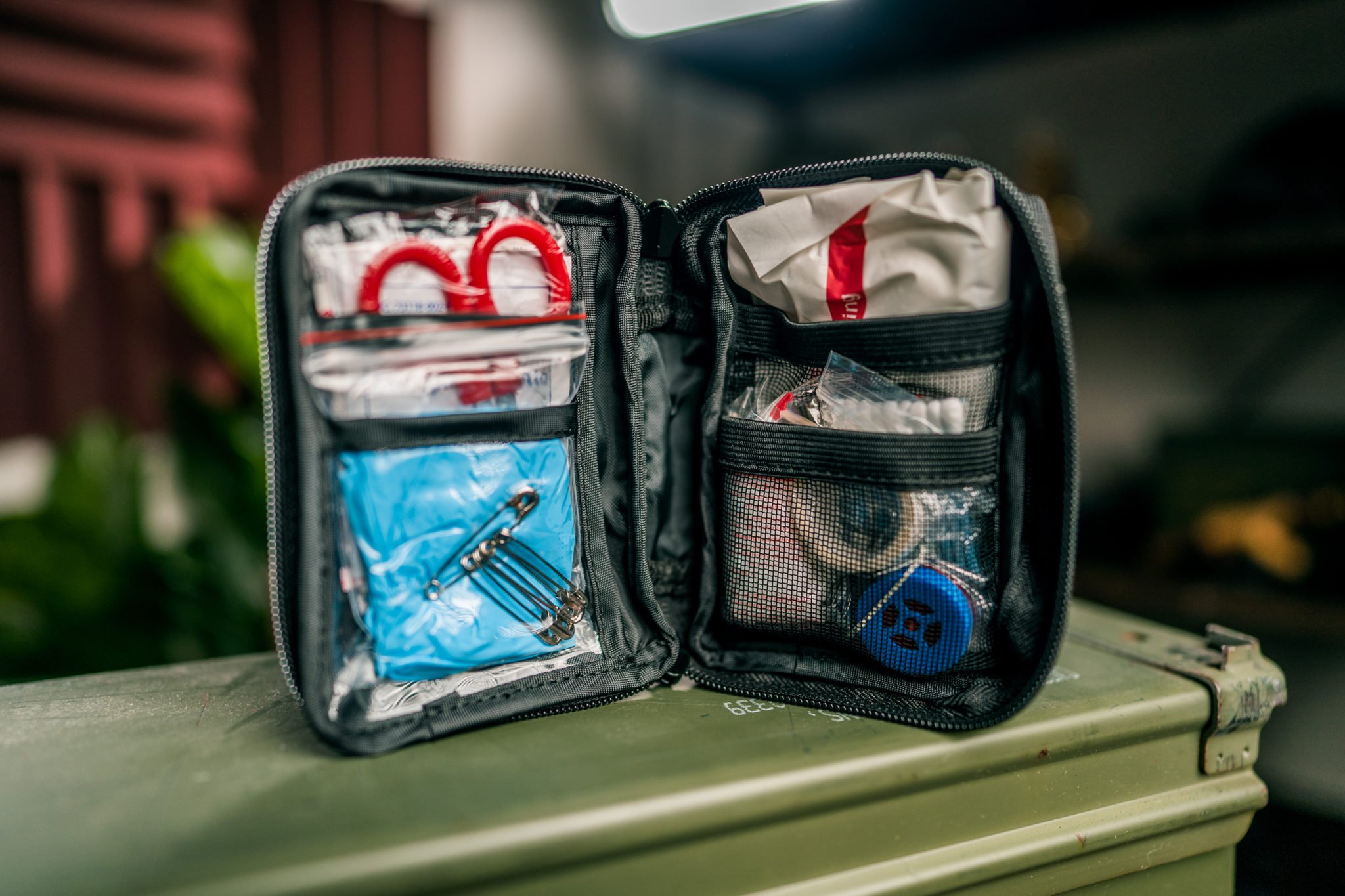 [Hands-On Review] Surviveware First-Aid Kits - Pew Pew Tactical