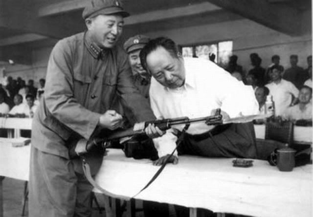 Chairman Mao inspecting SKS at Jianshe Arsenal