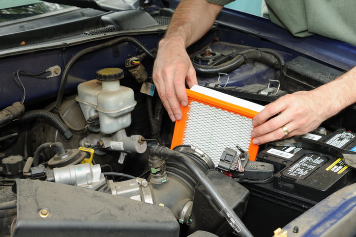 Installing a clean air filter