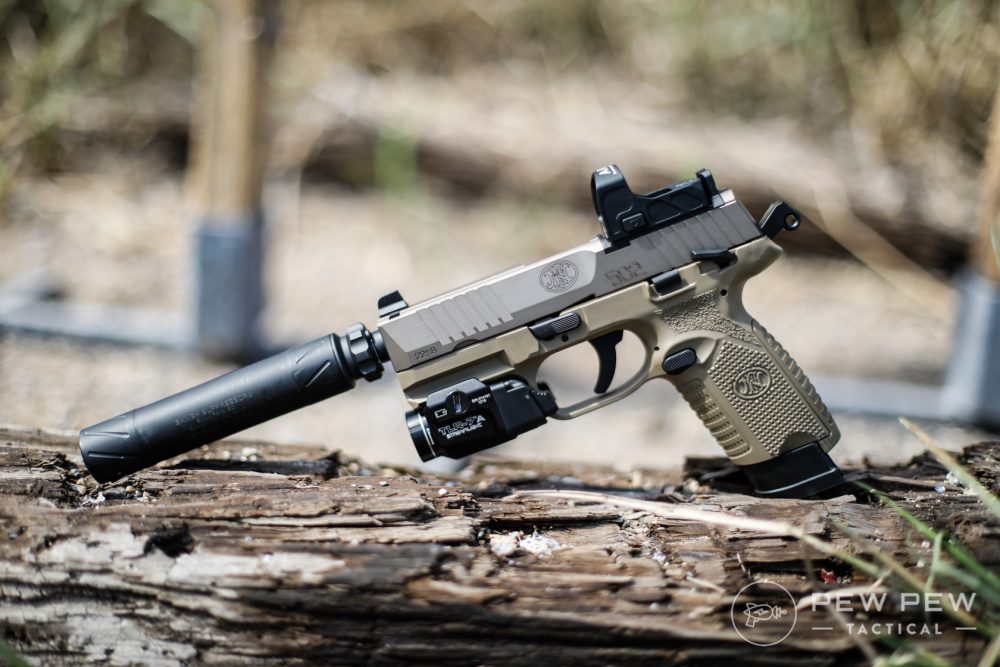 [Hands On Review] FN 502 Tactical FDE: Best Modern .22 LR? - Pew Pew ...