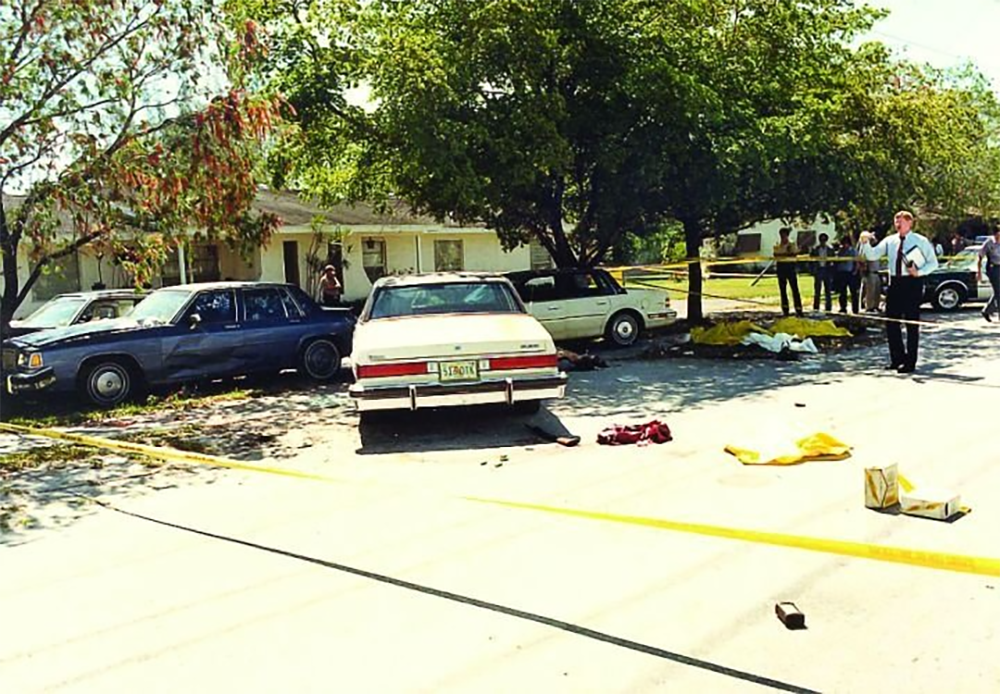 Crime-scene-photo-of-the-1986-FBI-Miami-shootout