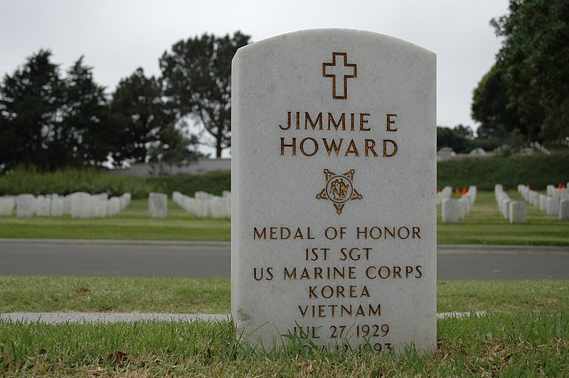 Jimmie E. Howard gravestone