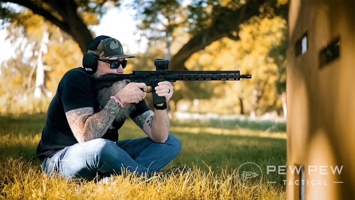 S&W M&P 15 Sport III seated