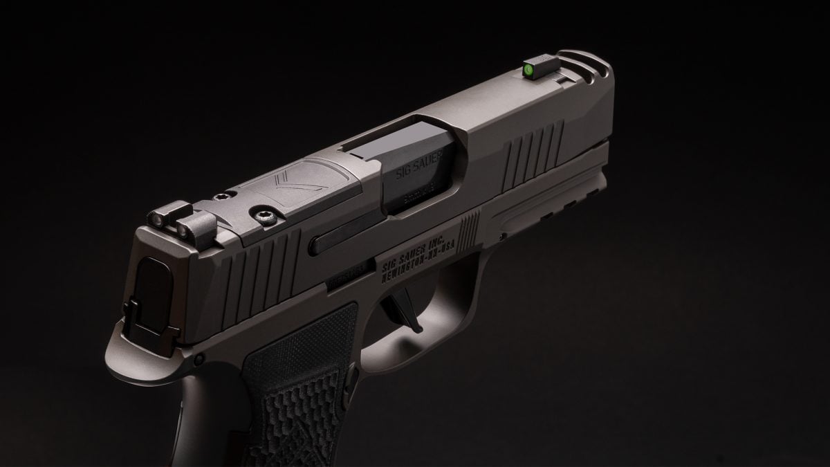 Sig Sauer P365-AXG Legion